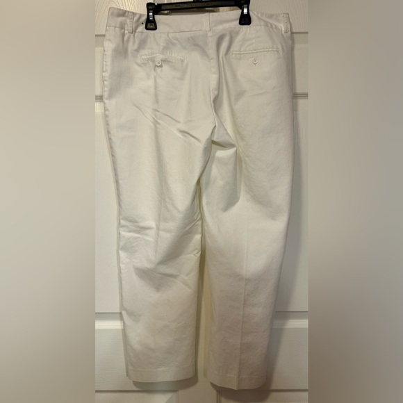 Larry Levine White Slim Leg Chino Pants - Size 12 - Picture 6 of 9
